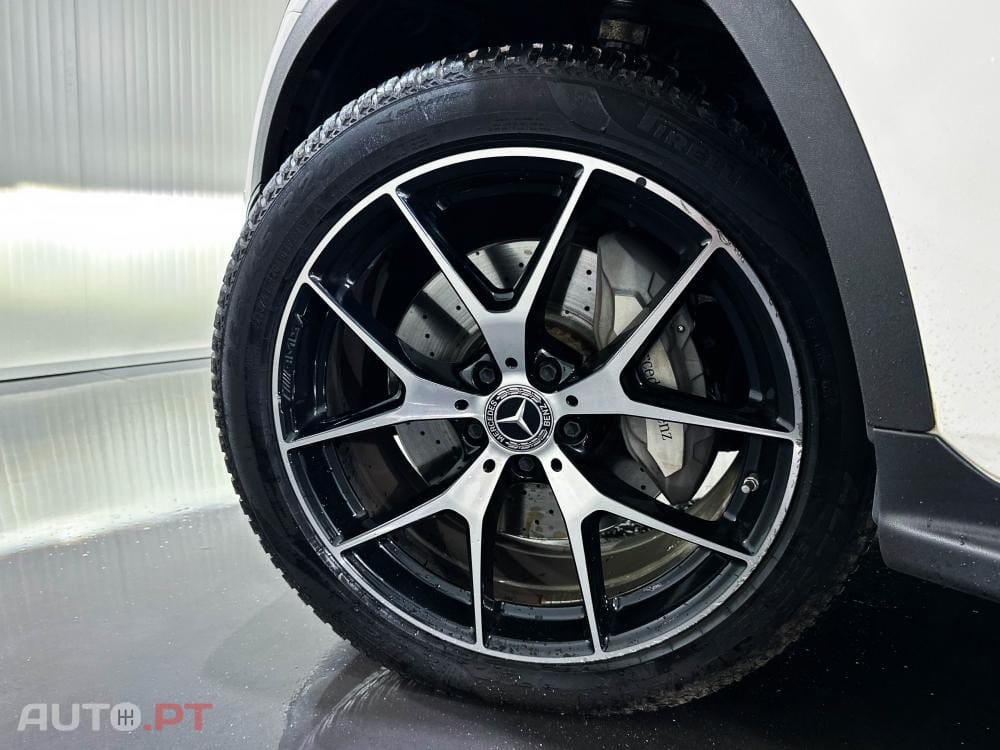 Mercedes-Benz GLC 300 de 4Matic 9G-TRONIC AMG Line