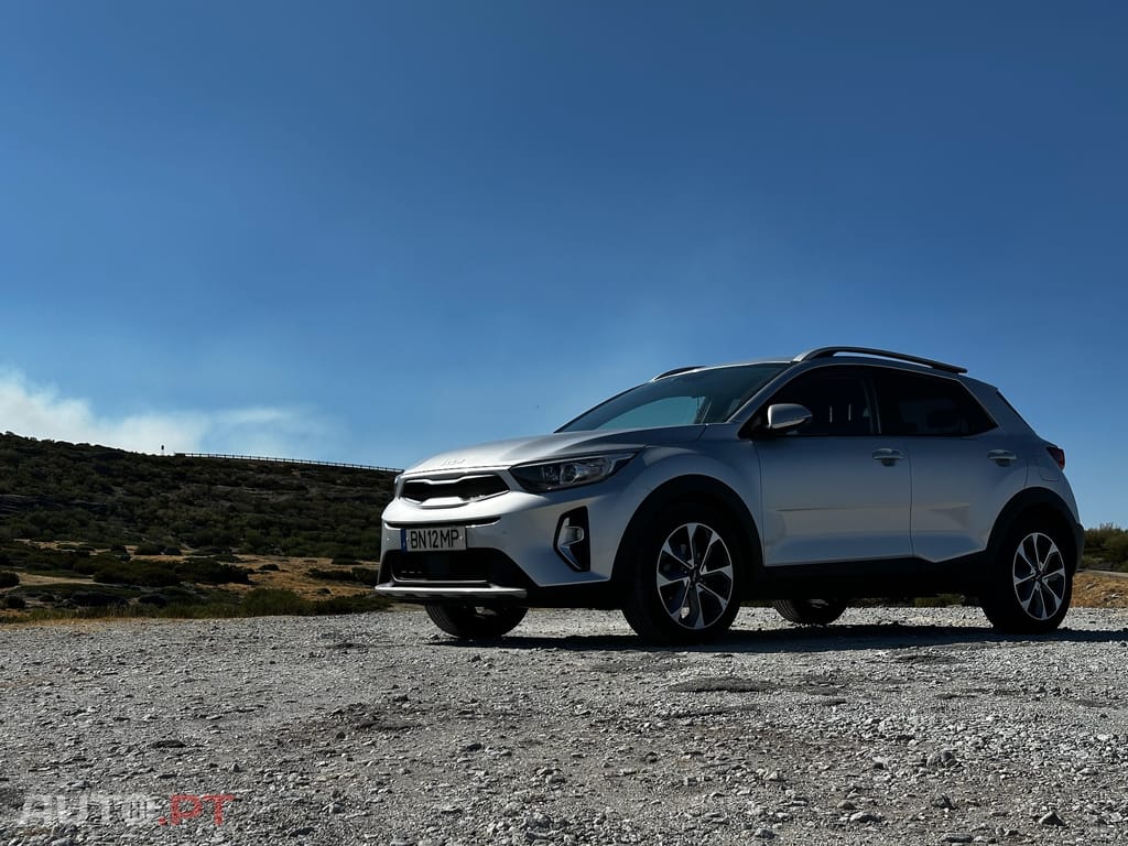 Kia Stonic 1.0 T-GDI 7DCT Drive