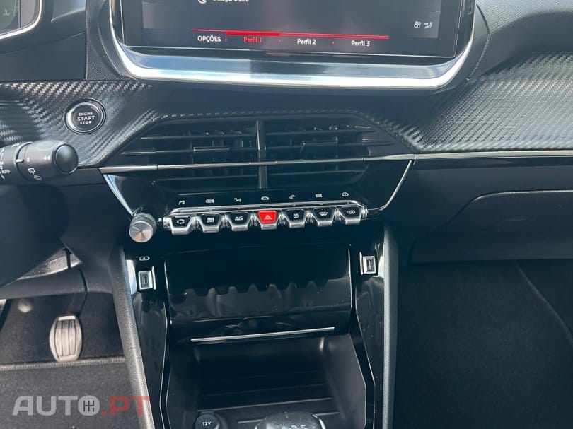 Peugeot 2008 1.2 PureTech Allure Pack