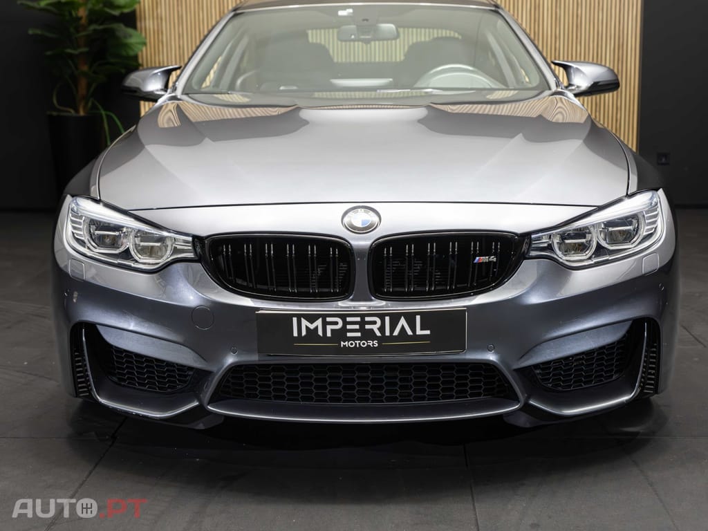 BMW M4 Auto