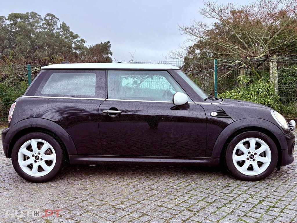 MINI Cooper D