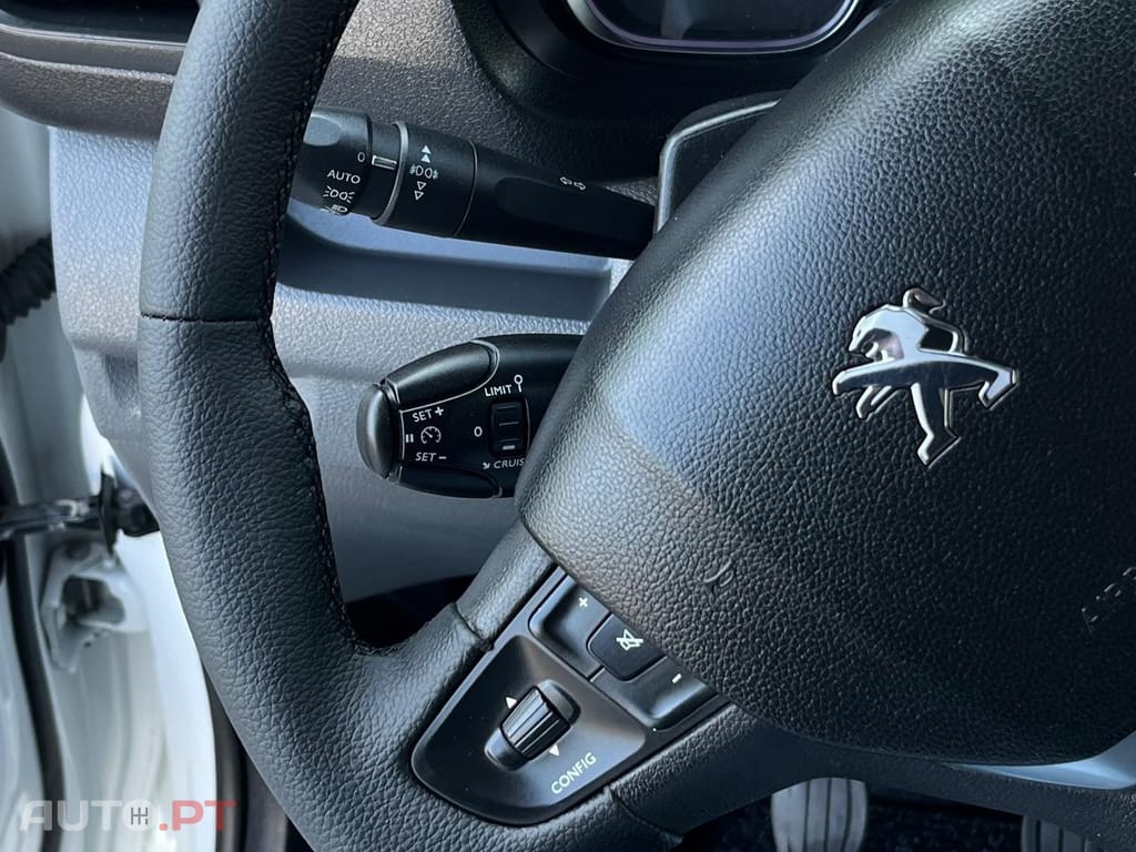 Peugeot Expert 1.6 BlueHDi L2H1 Premium Standard