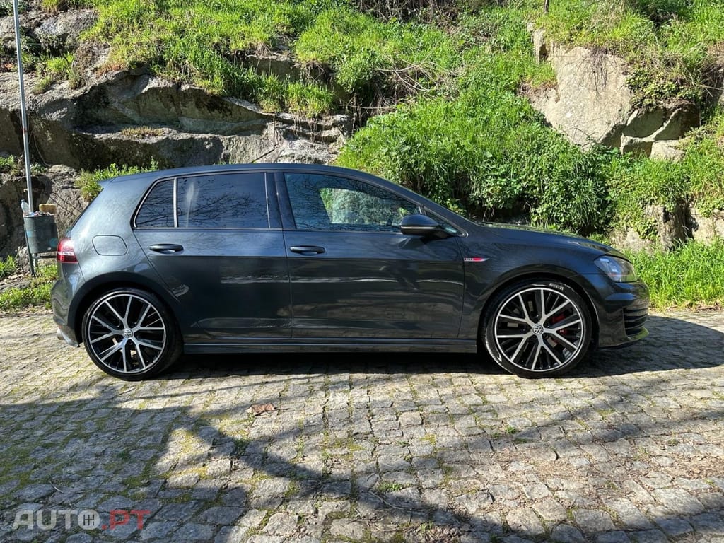 Volkswagen Golf 2.0 TSi GTi DSG Performance