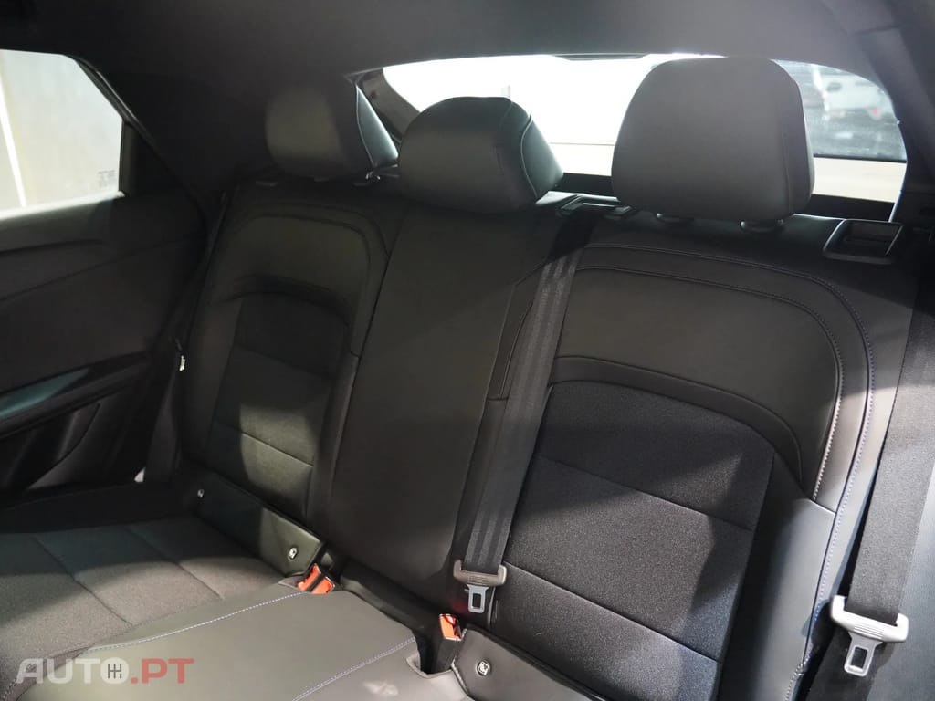 MG MG4 64 kWh Luxury