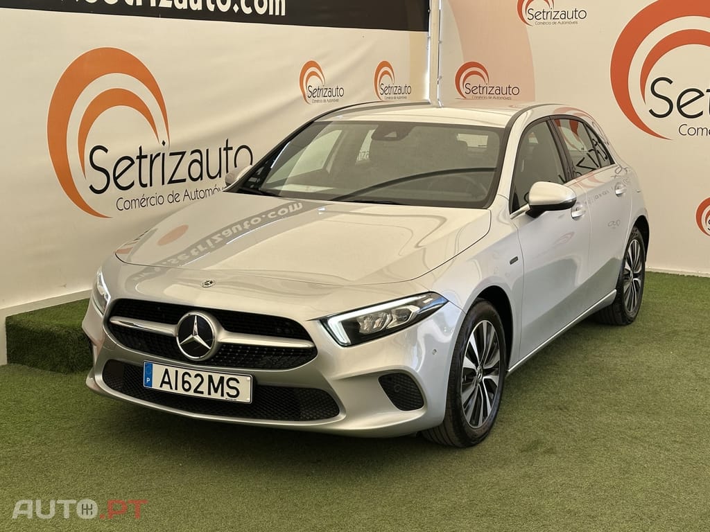 Mercedes-Benz A 250 e Style Plus