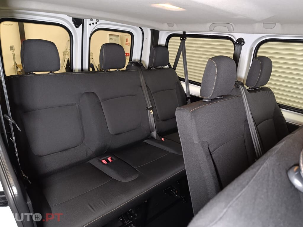 Renault Trafic 1.6 dCi Combi (9 Lug )