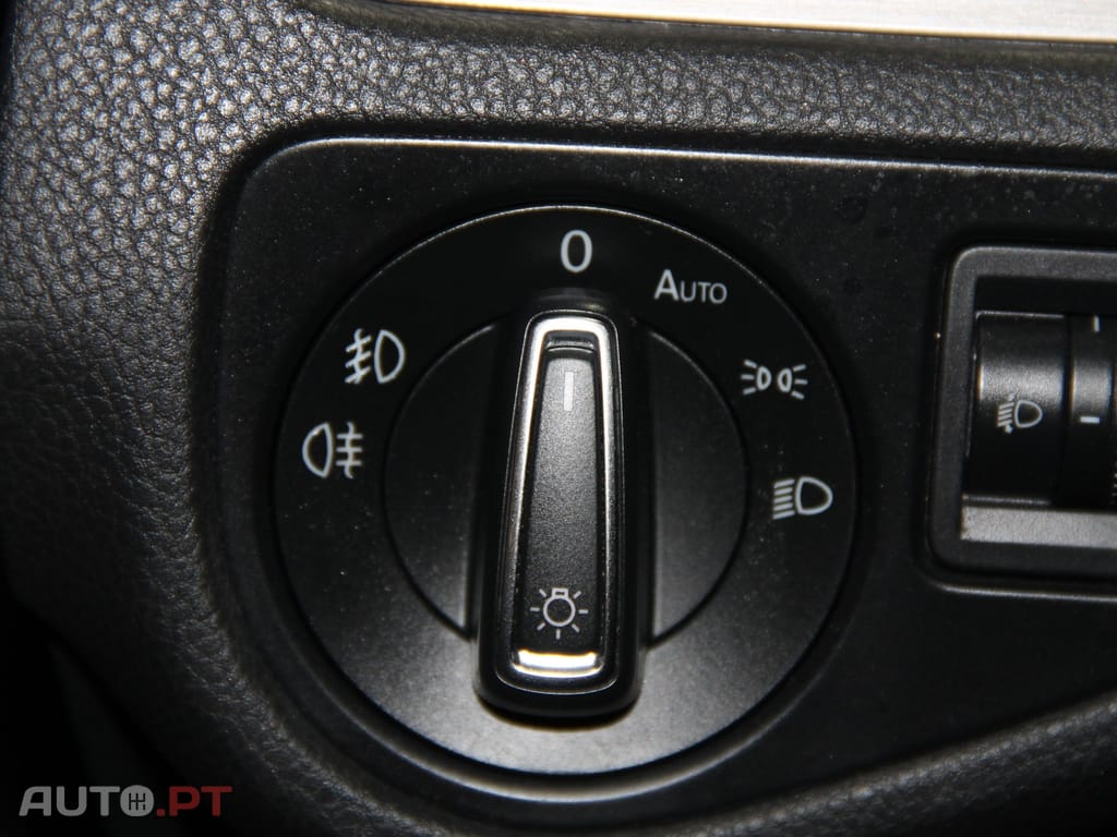 Volkswagen Golf 1.6 TDi Confortline