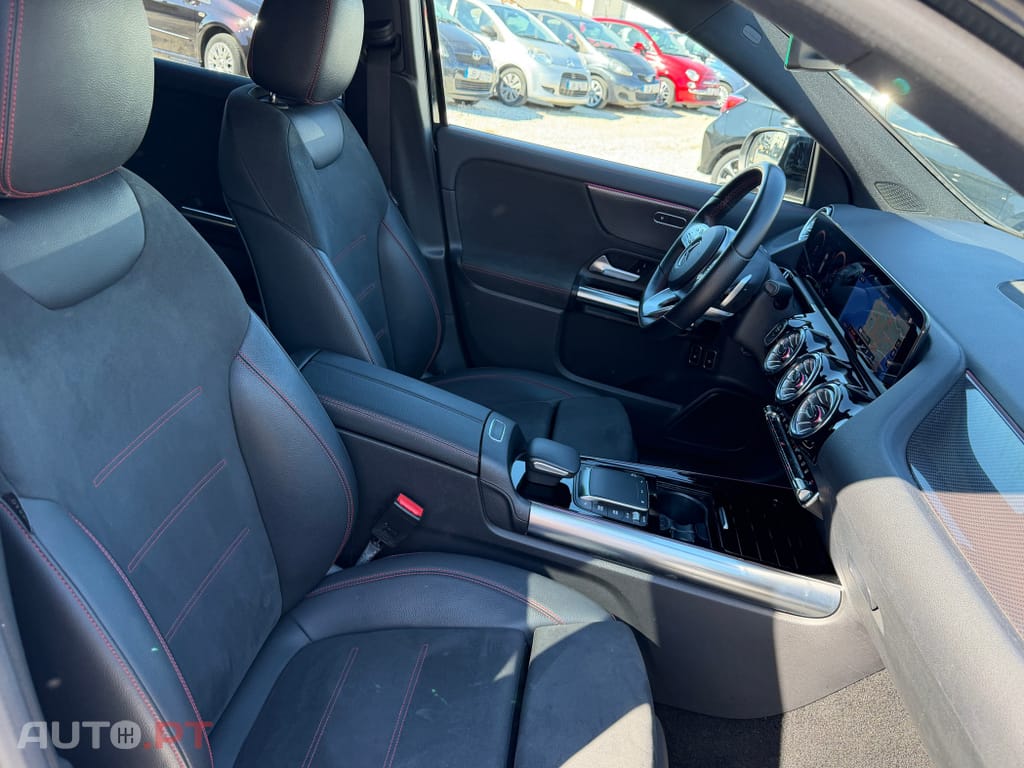 Mercedes-Benz GLA 250 e AMG Line