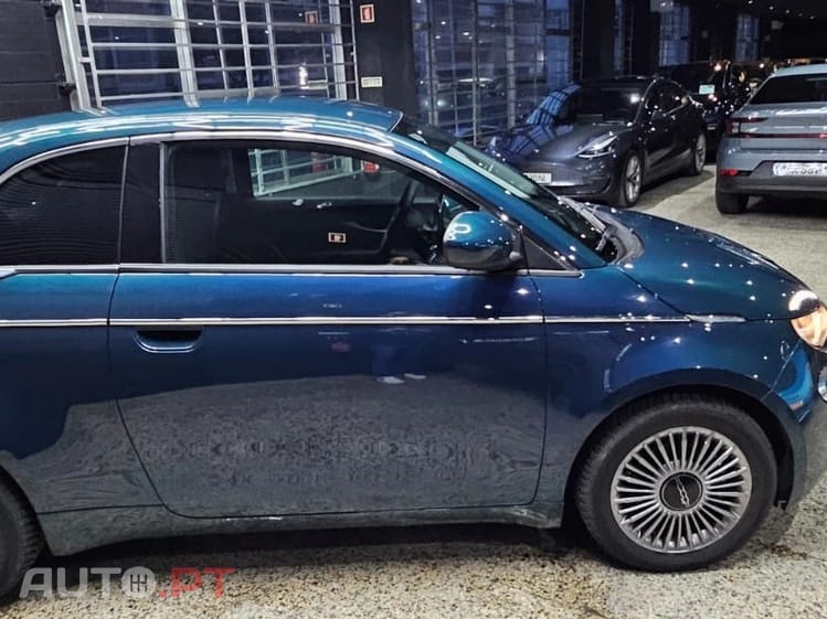 Fiat 500e 42 kWh Icon