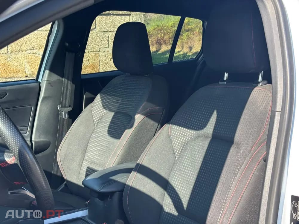 Ford Focus SW 1.0 EcoBoost MHEV ST-Line