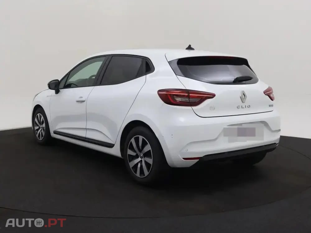 Renault Clio 1.6 E-Tech Intens