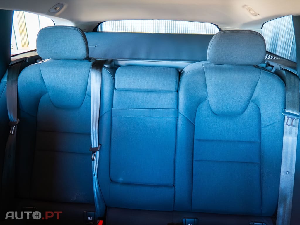 Volvo V60 2.0 D4 Momentum Geartronic