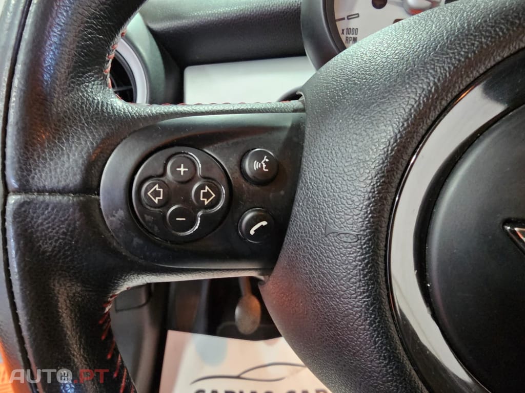 MINI Cooper D ( Kit John Cooper Works )
