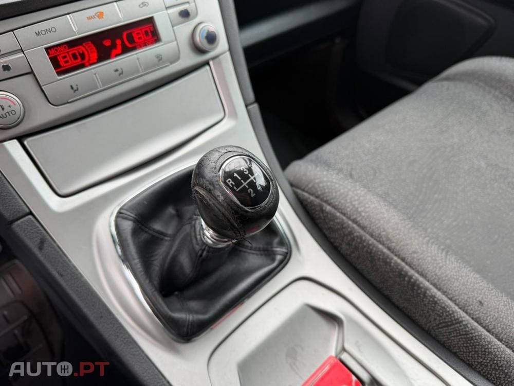 Ford S-Max 1.8 TDCi Titanium 7L