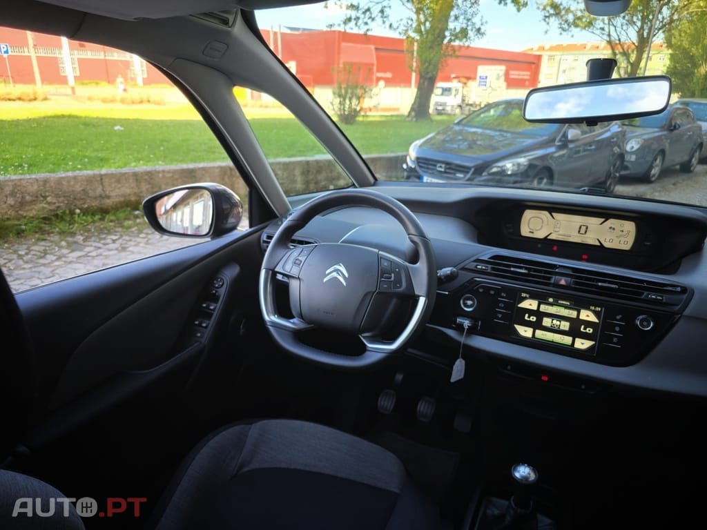 Citroen C4 Picasso 1.6 HDi Attraction