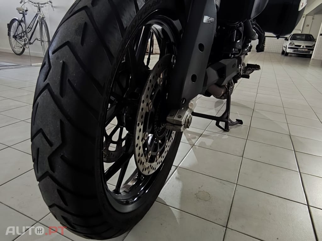 Ducati Multistrada 950 S  GP White