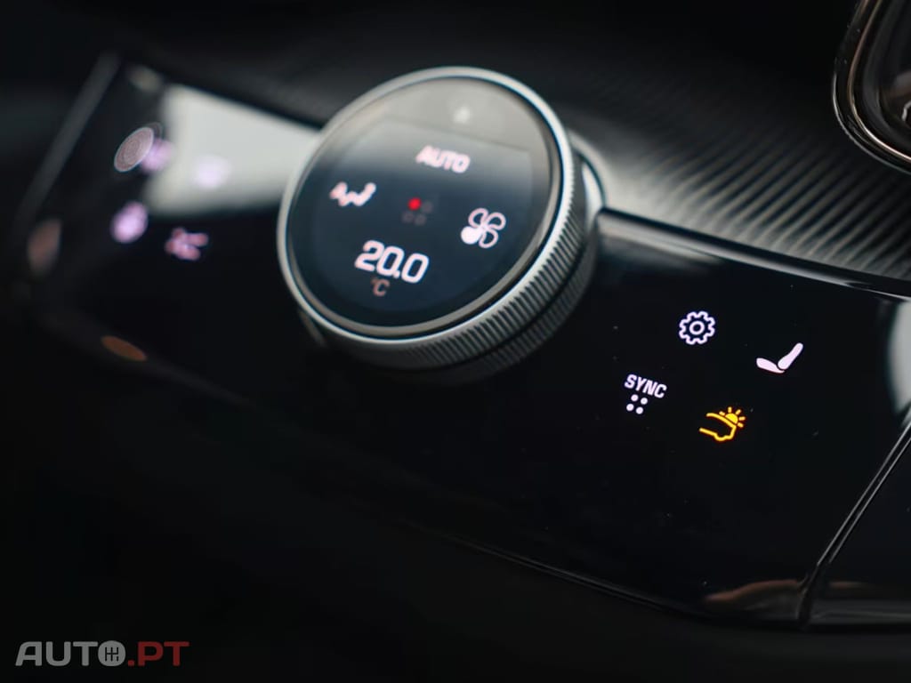 Ferrari Purosangue ND