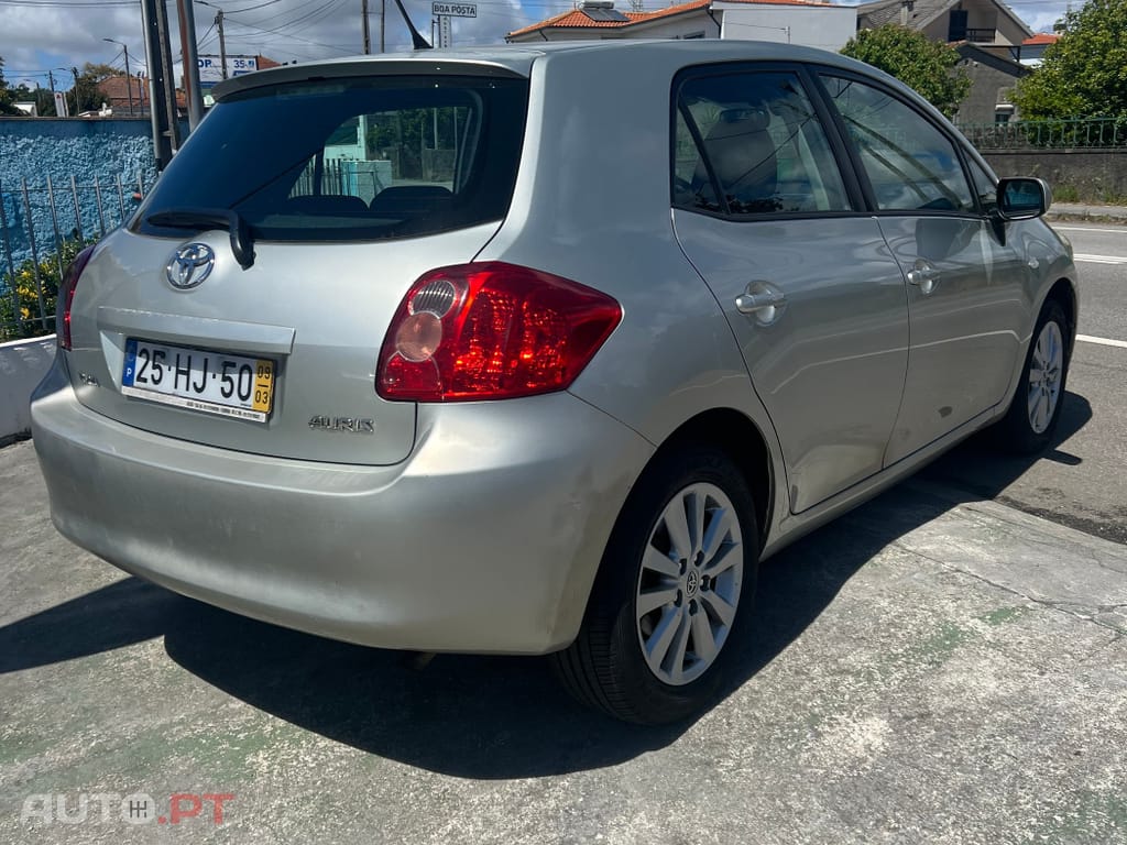 Toyota Auris 1.4 D-4D AC