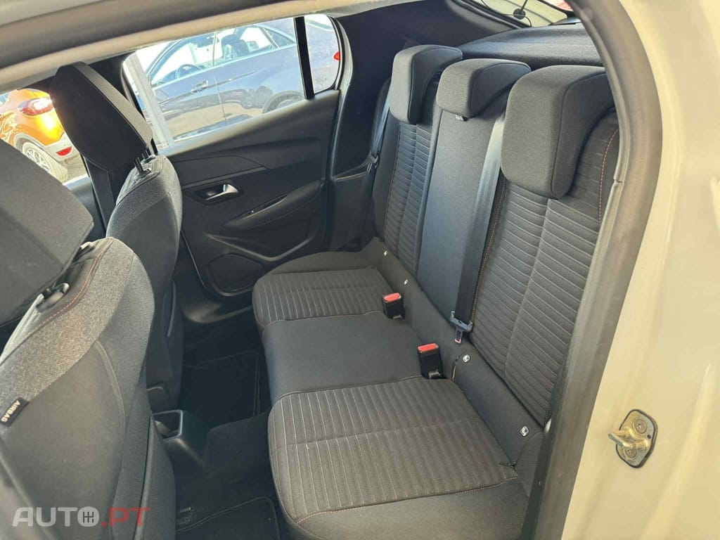 Peugeot 208 1.2 PureTech Active Pack