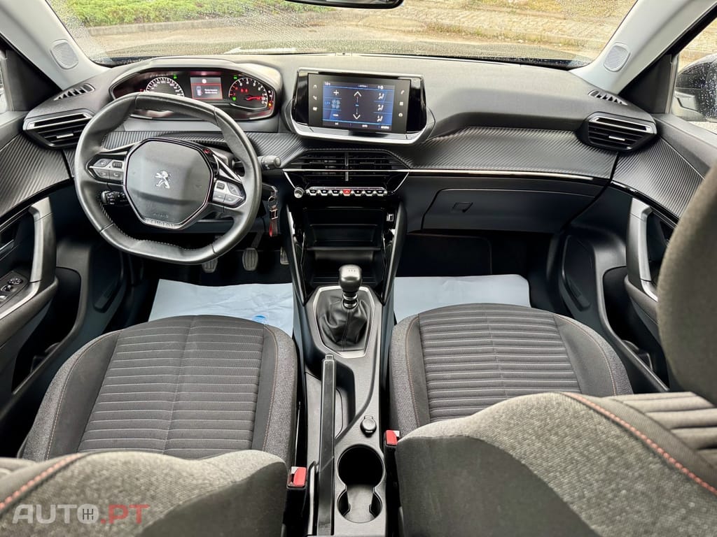 Peugeot 2008 1.2 PureTech Active Pack