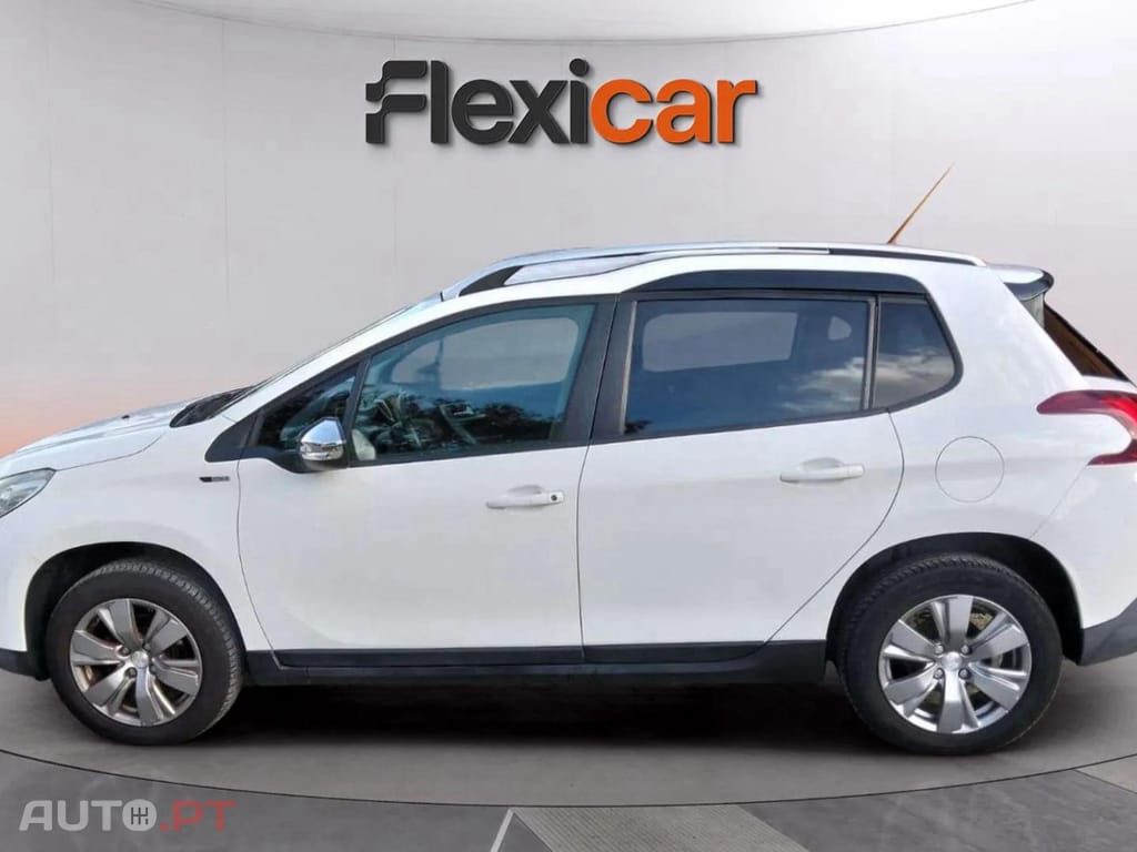 Peugeot 2008 1.2 PureTech Style