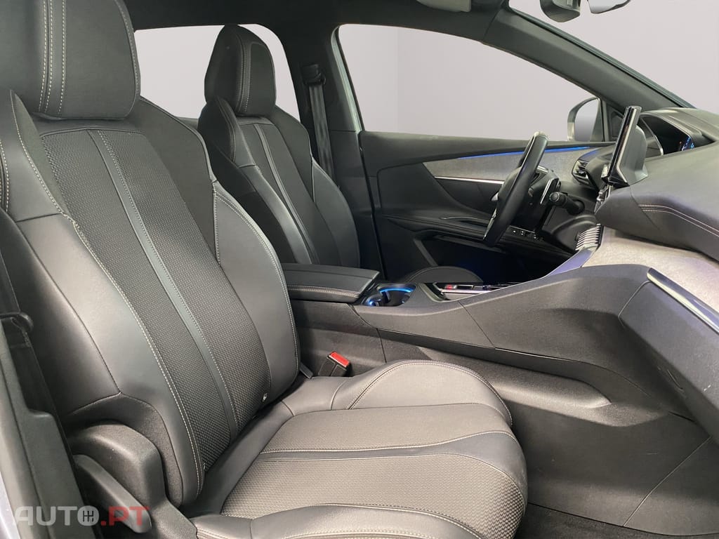 Peugeot 3008 1.6 Hybrid GT e-EAT8