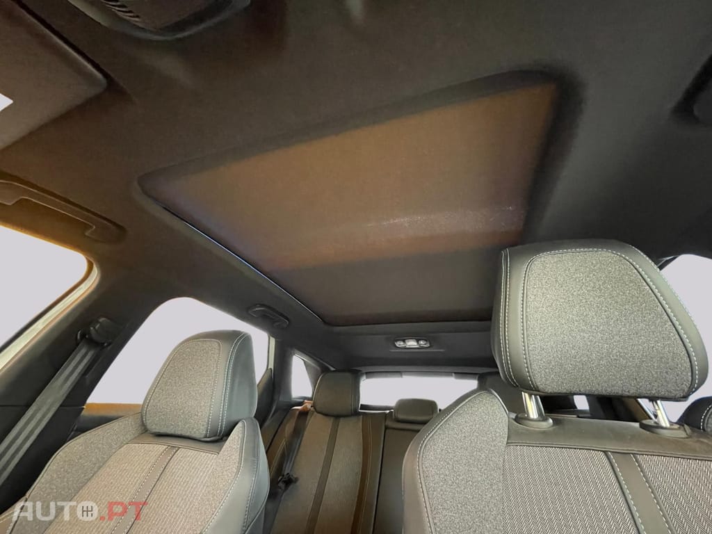 Peugeot 3008 1.6 Hybrid  Allure Pack