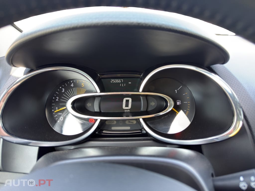 Renault Clio Sport Tourer 1.5 dCi Confort