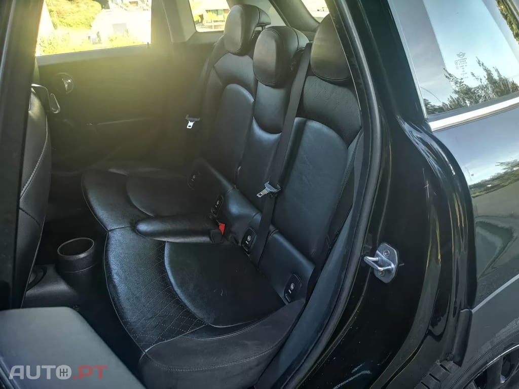 MINI One Cooper D Auto