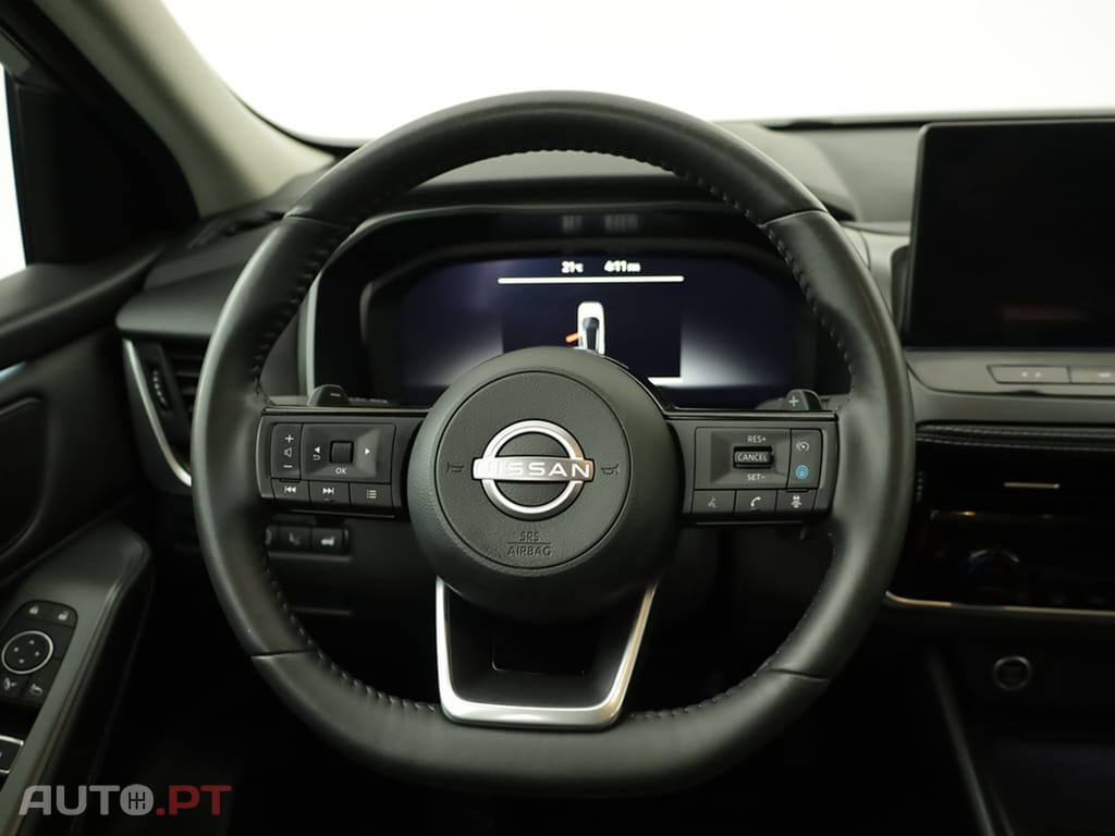 Nissan Qashqai Qashqai 1.3 DIG-T N-Connecta LED Xtronic