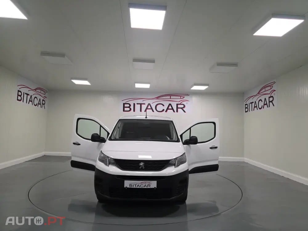 Peugeot Partner 1.5 BLUEHDI LONGA IVA DEDUTIVEL
