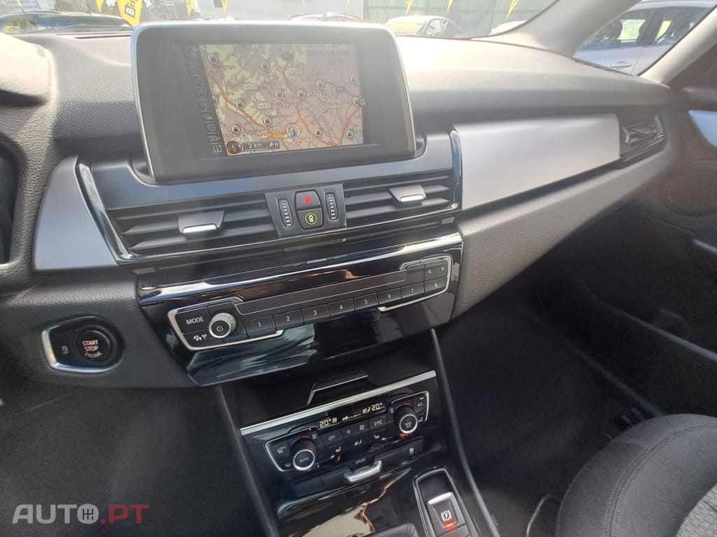BMW 218 d Advantage