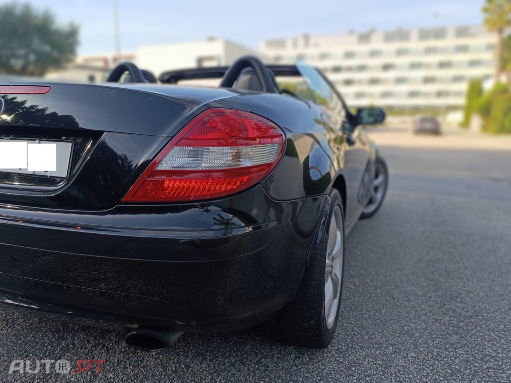 Mercedes-Benz SLK 200 Kompressor Auto - Nacional