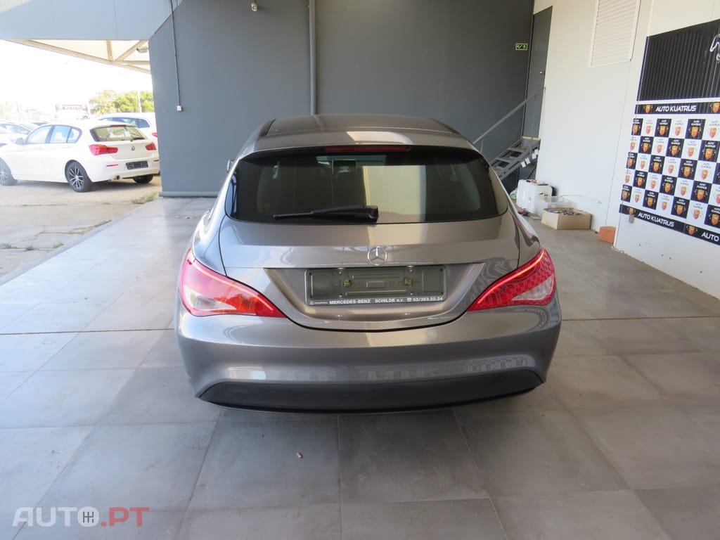 Mercedes-Benz CLA 180 d Shooting Brake
