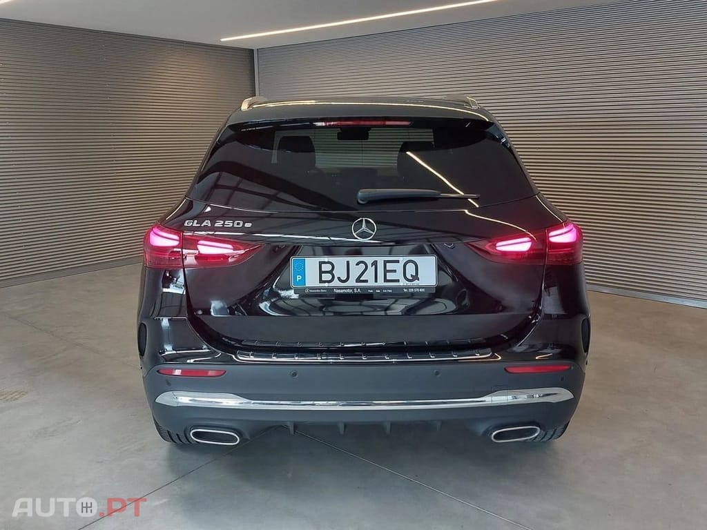 Mercedes-Benz GLA 250 e AMG Line