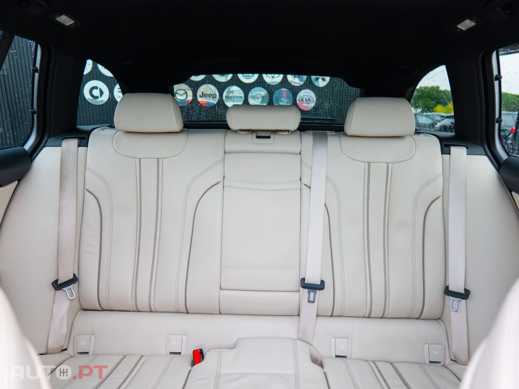 BMW 520 d Pack Desportivo M Auto