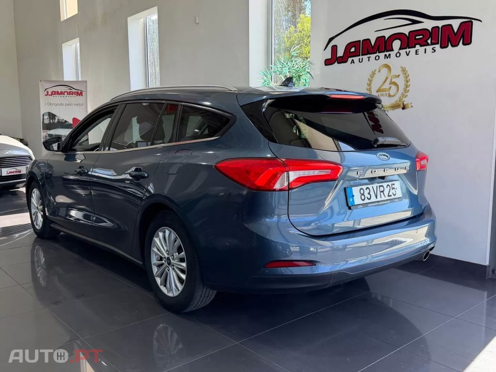 Ford Focus SW 1.0 EcoBoost Titanium