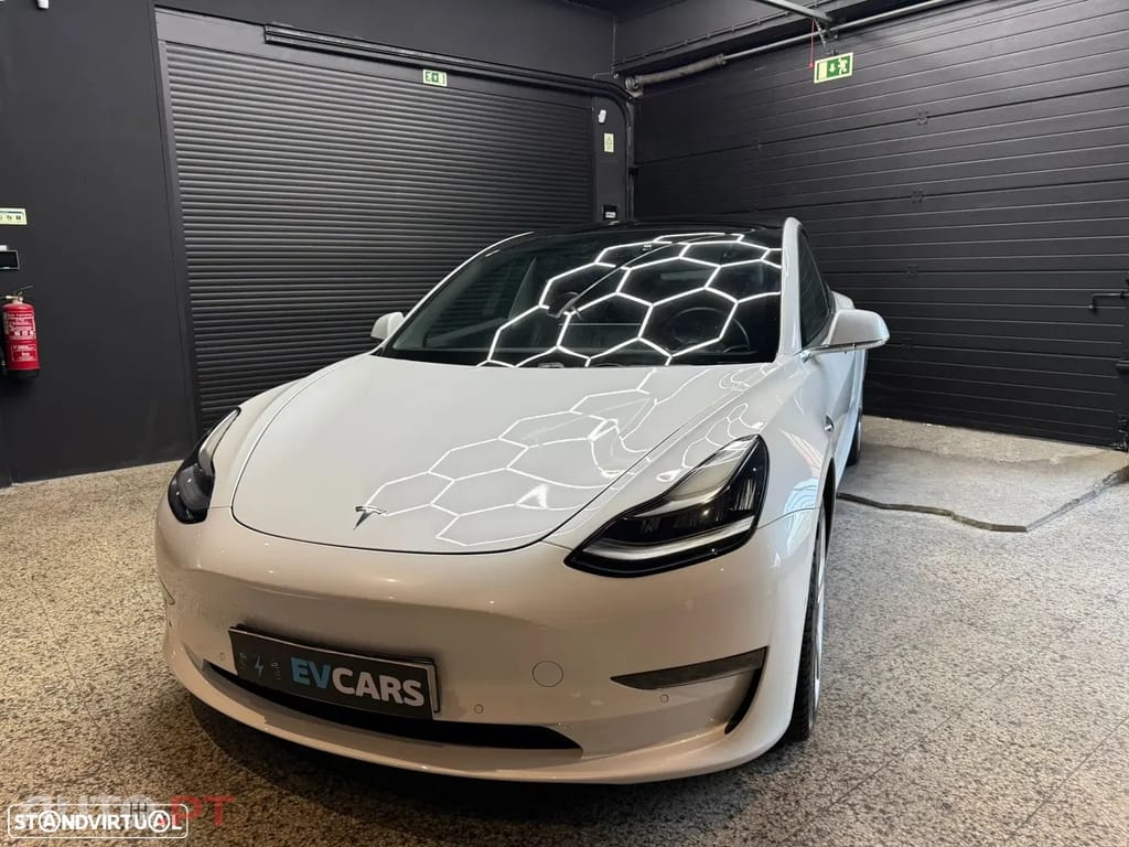 Tesla Model 3 Long Range AWD Dual Motor