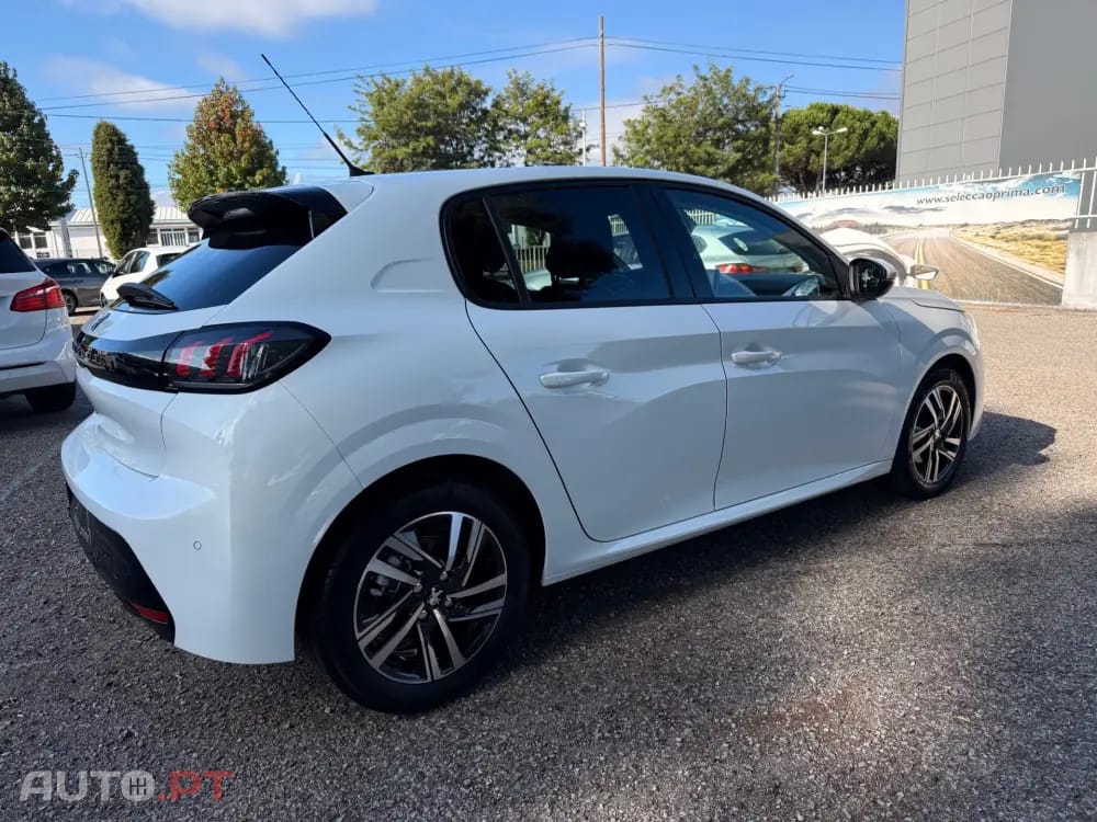Peugeot 208 1.2 PureTech Allure Pack