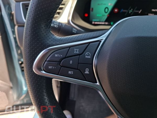 Renault Symbioz E-Tech full hybrid 145 cv iconic