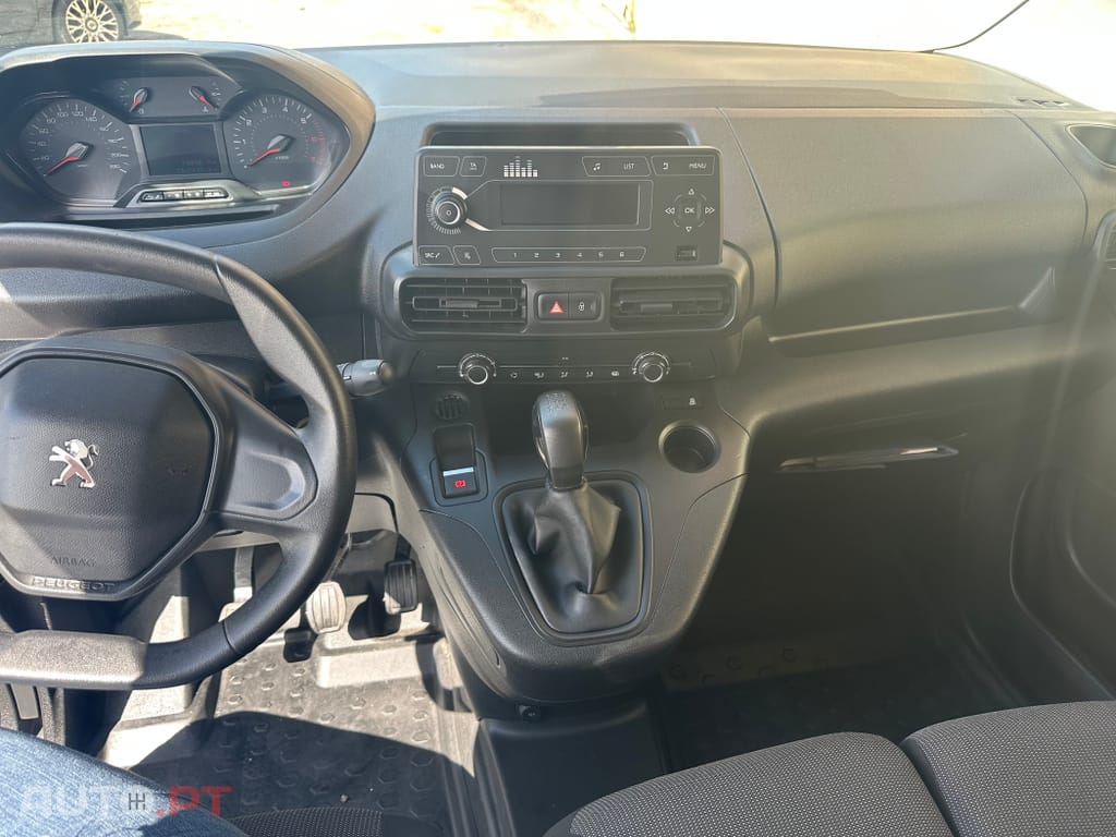 Peugeot Partner 1.5 BlueHDi Premium Standard