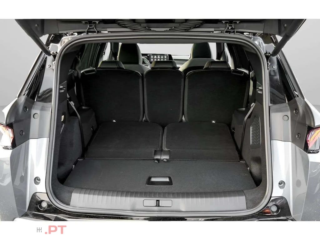 Peugeot E-5008 I.V.A DEDUTÍVEL GT