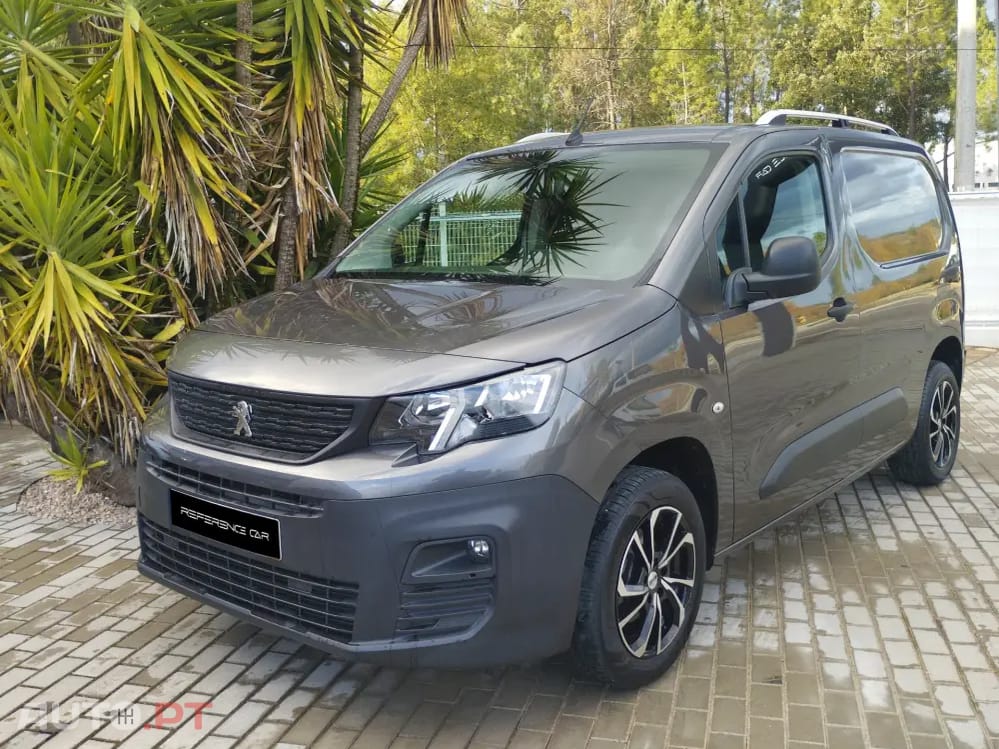 Peugeot Partner 1.5 Blue-HDI Premiun 3Lug
