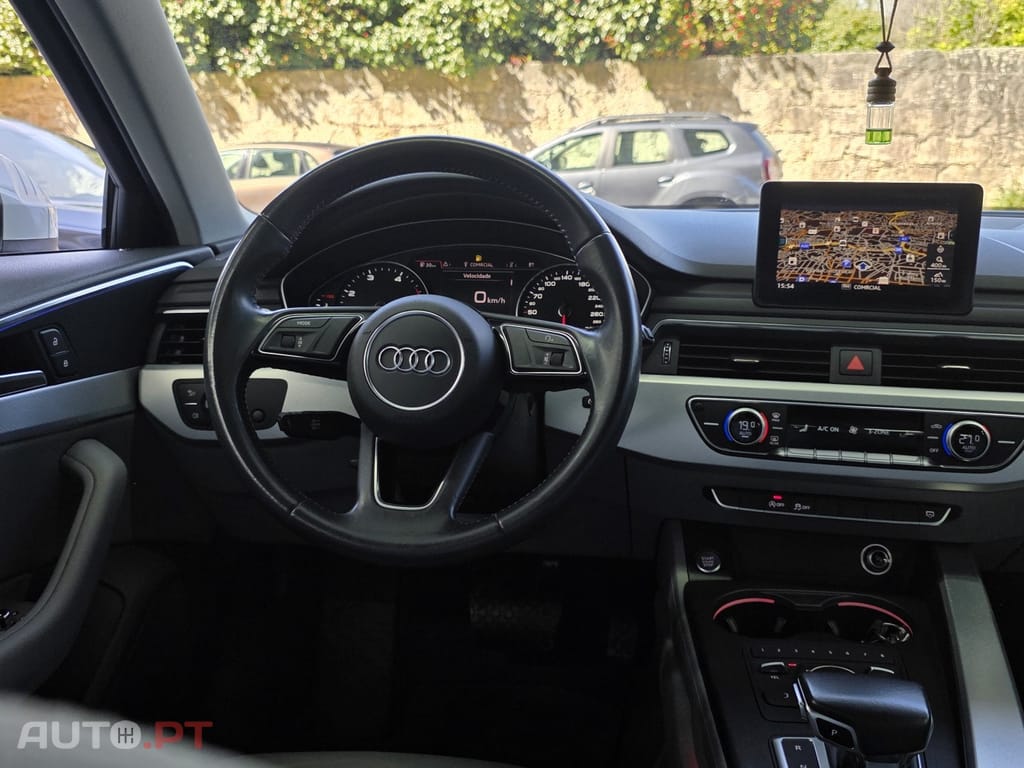 Audi A4 Avant 2.0 TDI S tronic sport