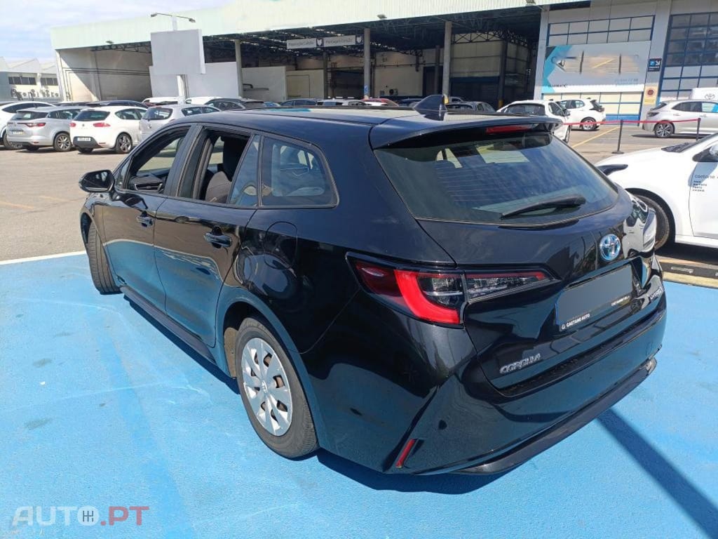 Toyota Corolla Touring Sports 1.8 Hybrid Active