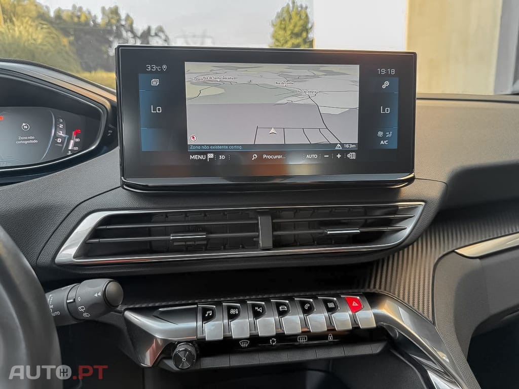 Peugeot 3008 PureTech 130 Stop & Start GPF EAT8 Active Pack