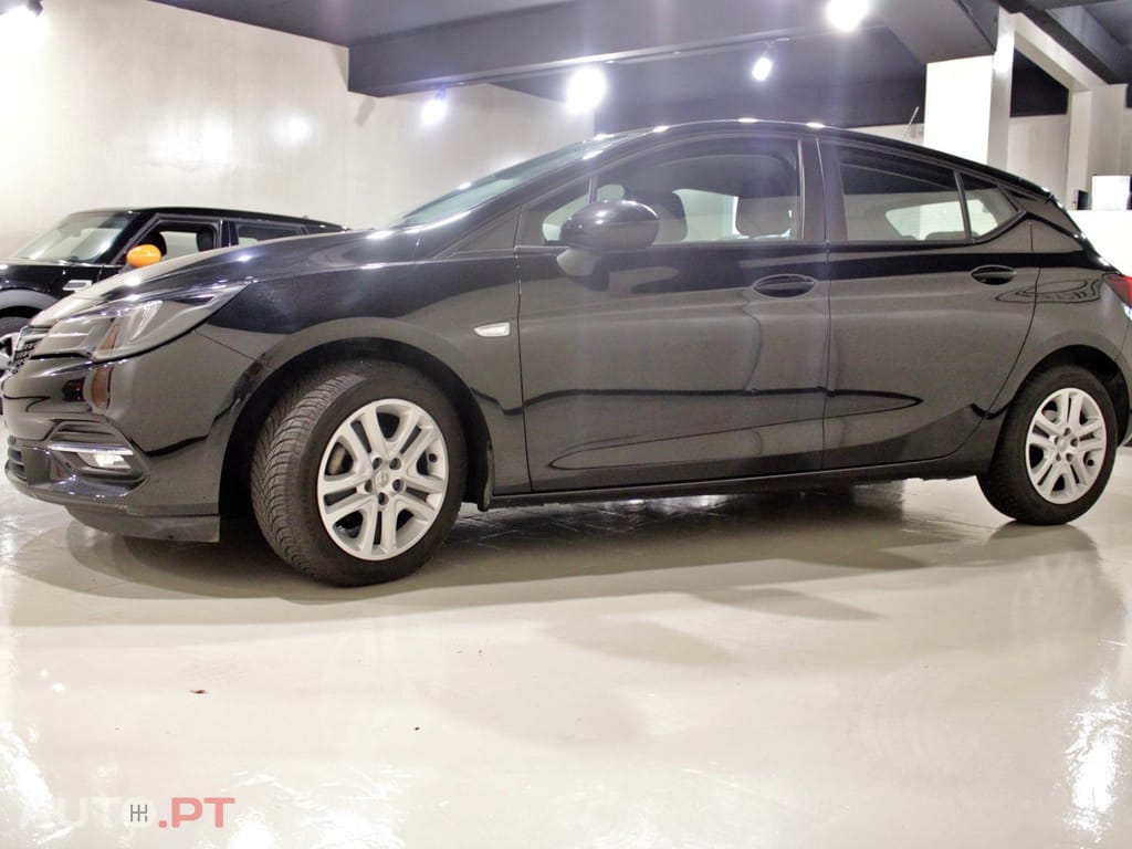 Opel Astra 1.5 D S&S Business Edition