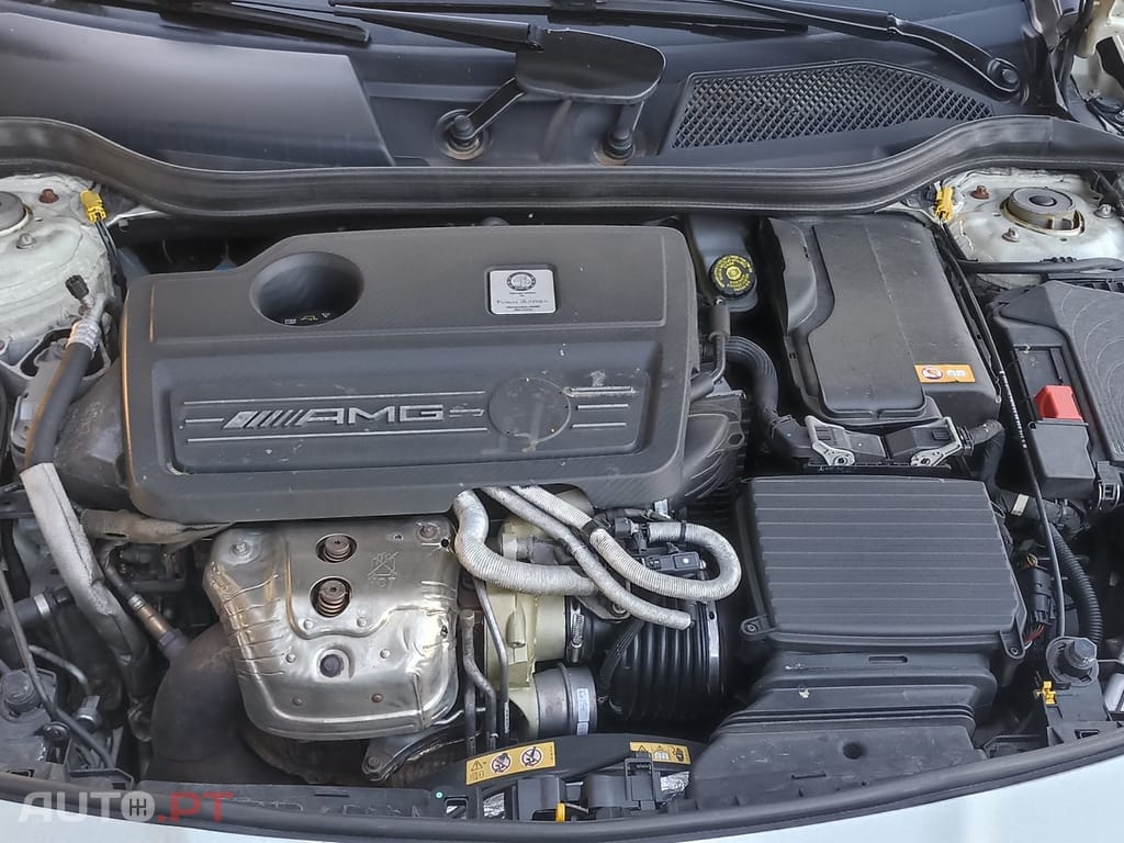 Mercedes-Benz CLA 45 AMG Shooting Brake 4-Matic