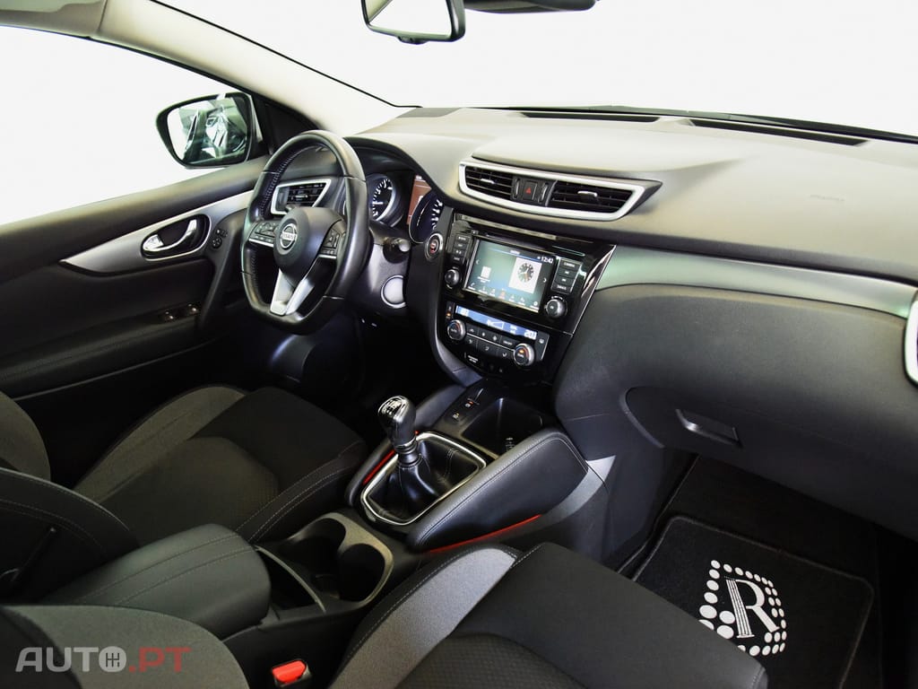 Nissan Qashqai 1.3 DIG-T N-Connecta