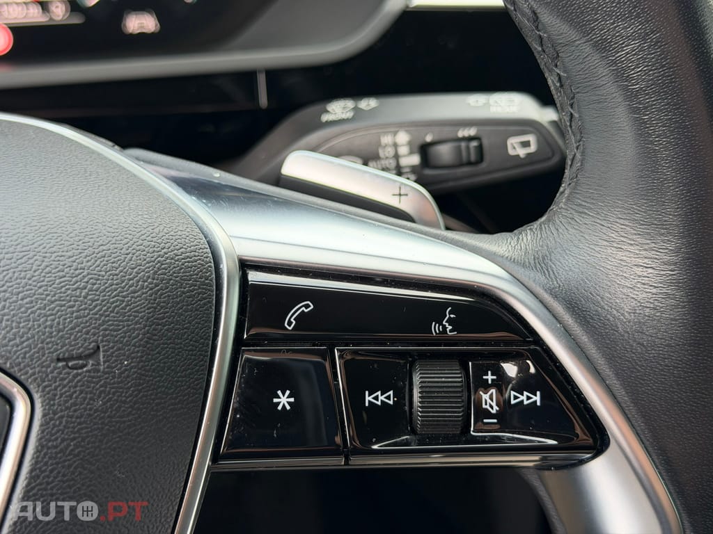 Audi Q8 E-Tron 55 quattro Advanced